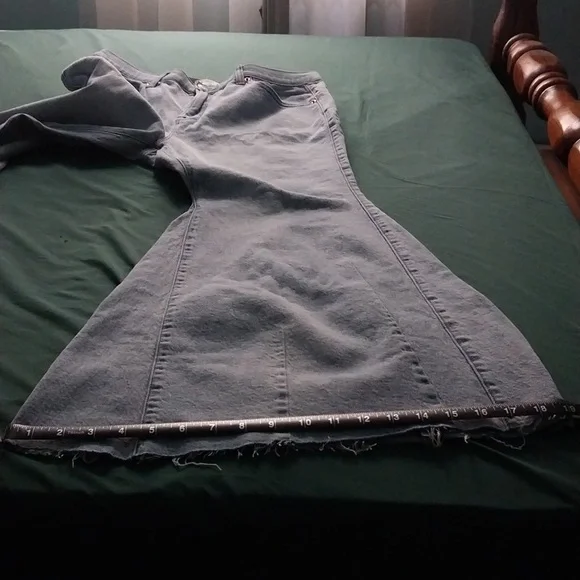 Torrid Festi Super Flare Jeans - Picture 5 of 6